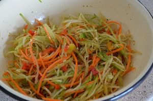 как приготовить корейский салат из редьки и моркови