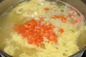 Рецепт приготовления супа с яйцами