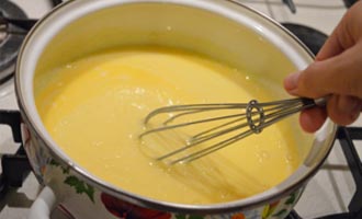 Рецепт приготовления ванильного десерта с клубникой