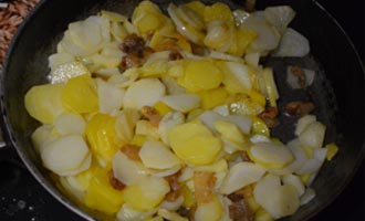 как приготовить жареную картошку с салом